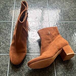 TOMS ankle boots
